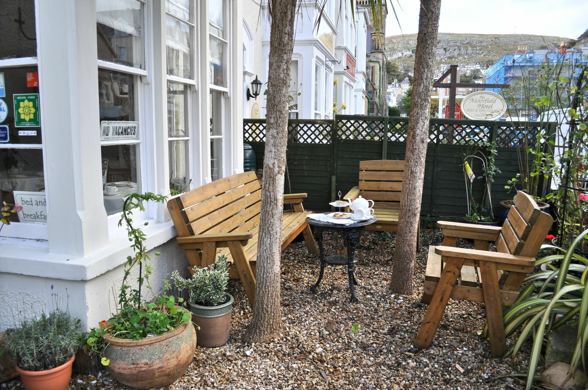 Harringtons At 14 Hotel Llandudno Exterior photo